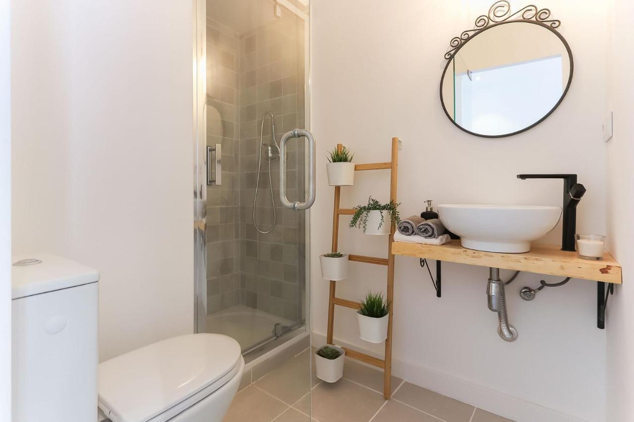 Alcantara Studio by Homing Apartment Lisbon Bagian luar foto